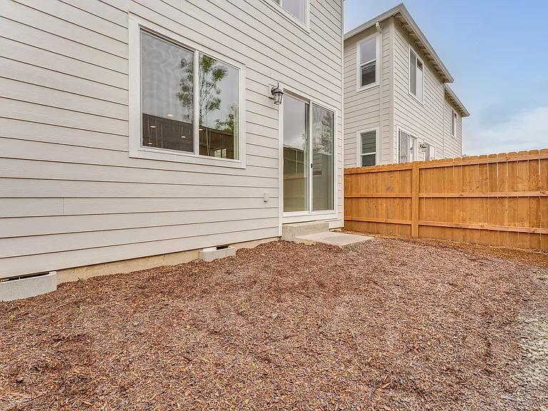 744 NW 178th Way — Photo 32