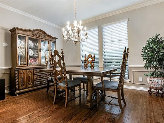 5th image of 511 Cross Timbers Dr