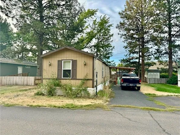 1809 26th St Unit 16, La Grande, OR 97850
