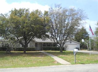 172 Claire Newell Ln, Waco, TX 76705