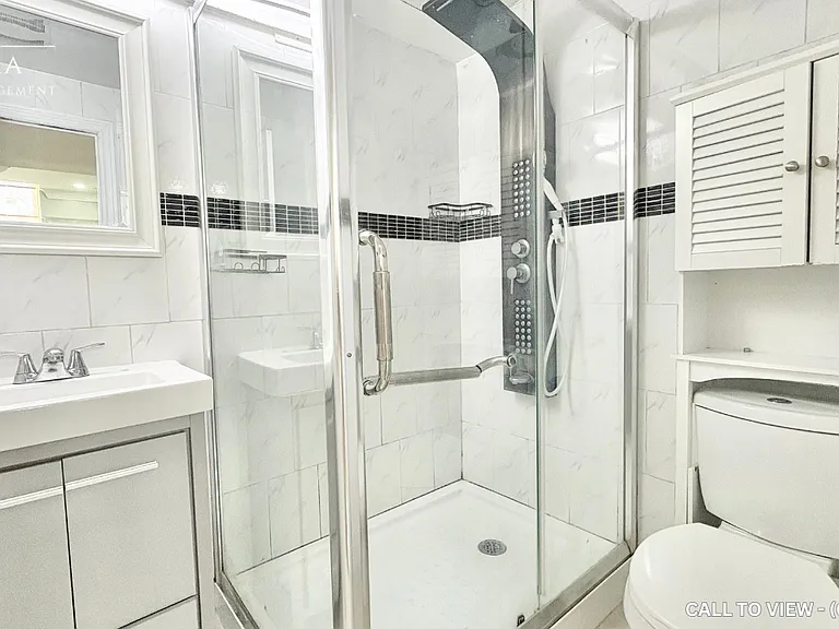 20 Warburton Dr #2 — Photo 6