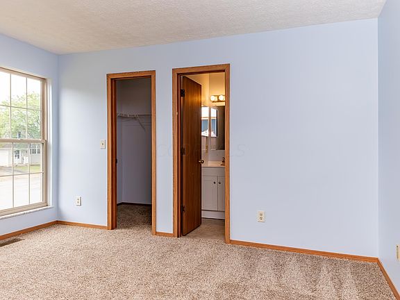 3rd image of 2887 Creith Ct