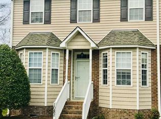 1082 S Lakeside Dr UNIT A, Four Oaks, NC 27524