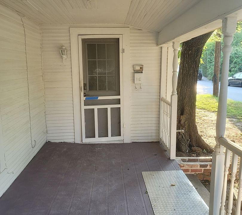 1st image of 530 Schmitz Ave