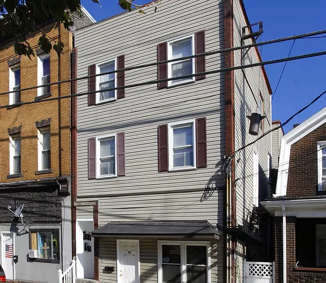 305 Bessemer Ave #2B — Photo 1