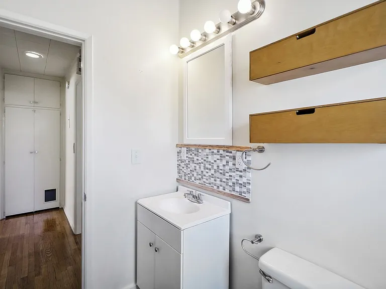 1233 Stanford St #A — Photo 12