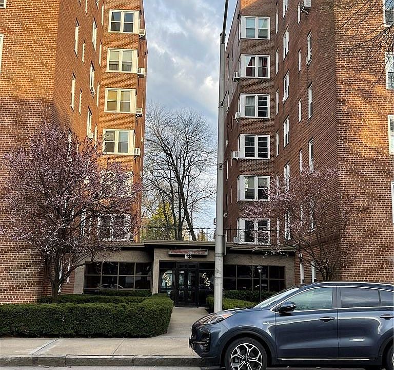1st image of 625 Gramatan Avenue #6M