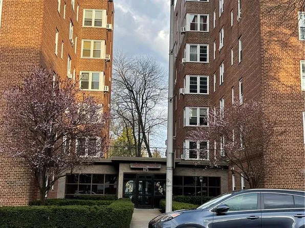 625 Gramatan Avenue #6M, Mount Vernon, NY 10552