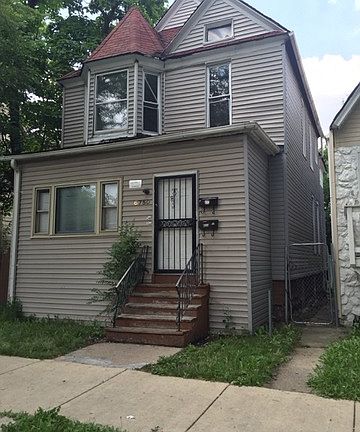3rd image of 6750 S Claremont Ave