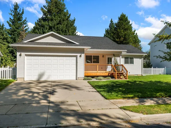 414 Louis Ln, Sandpoint, ID 83864