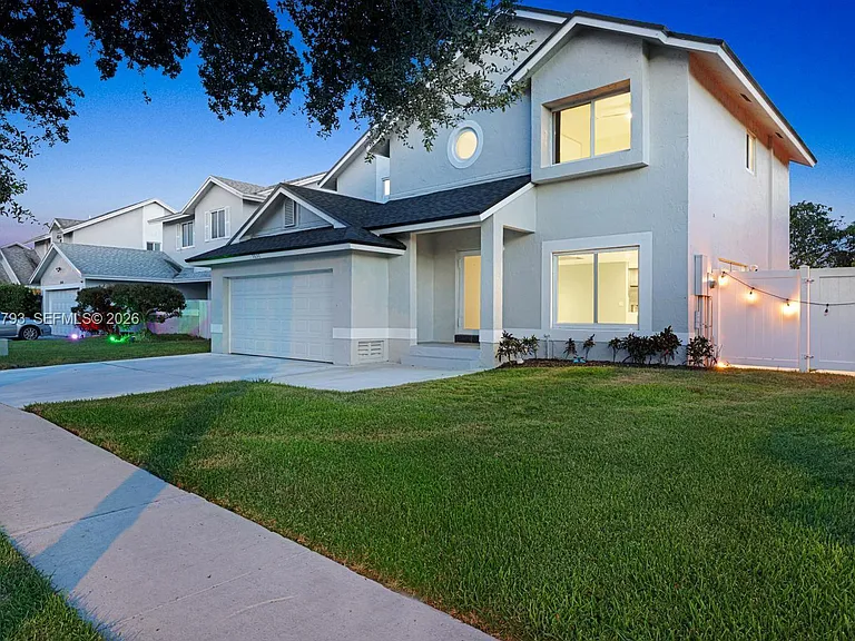 9650 SW 9th Ct — Photo 42