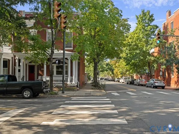 1527 Grove Ave #3, Richmond, VA 23220