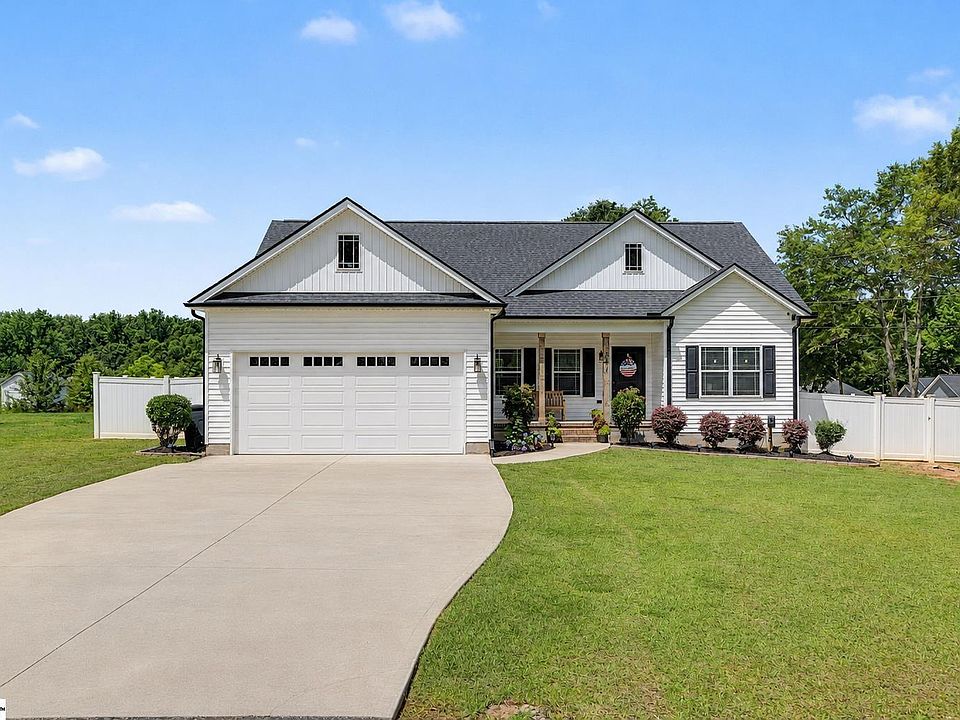 1st image of 231 Addison Cir