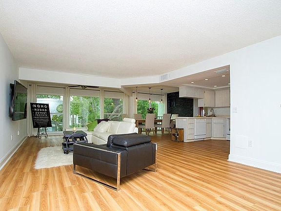 4th image of 225 Country Club Dr APT D342