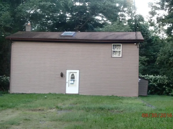 130 Inman Ave, Shavertown, PA 18708