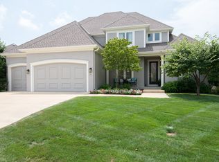 9407 W 161st Ter, Overland Park, KS 66223