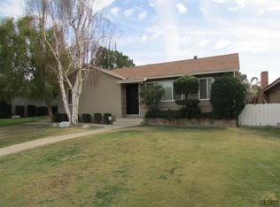 933 Princeton Ave, Bakersfield, CA 93305