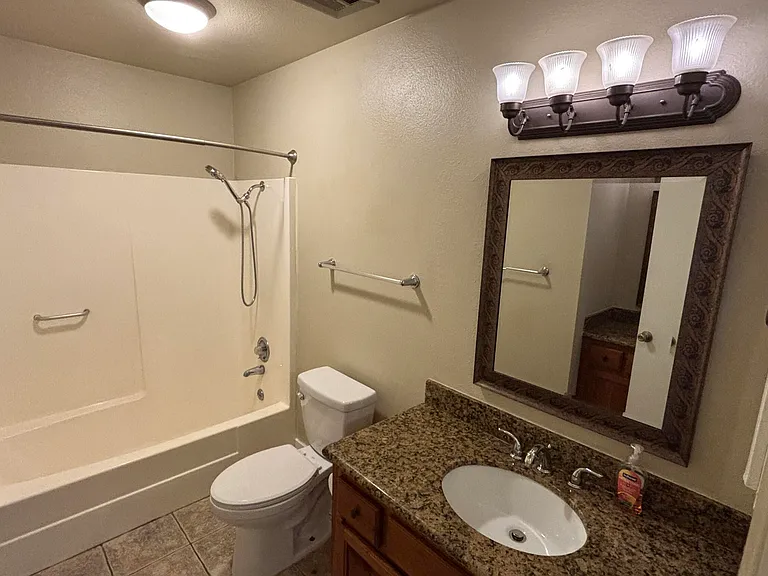 7206 N Via De Paesia — Photo 18