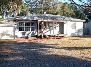 1416 Crescent Dr, Sebring, FL 33870