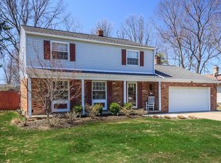 160 Pinehurst Blvd, Eastlake, OH 44095