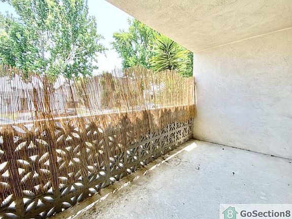 4th image of 111 W Ellis Ave APT 1