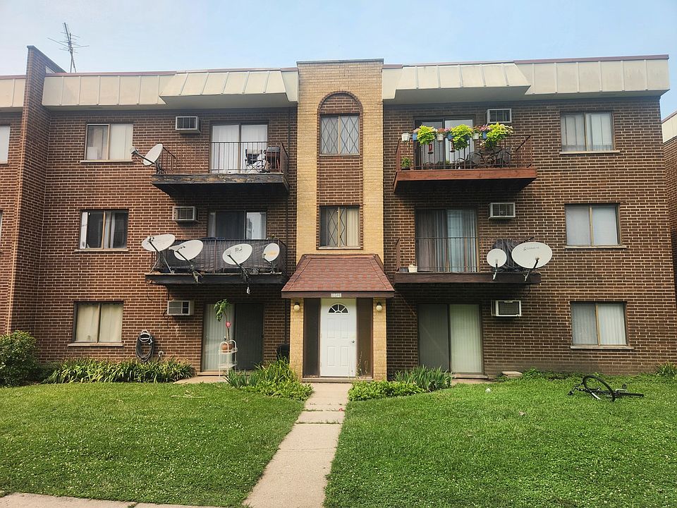 1st image of 10423 Dearlove Rd APT 2
