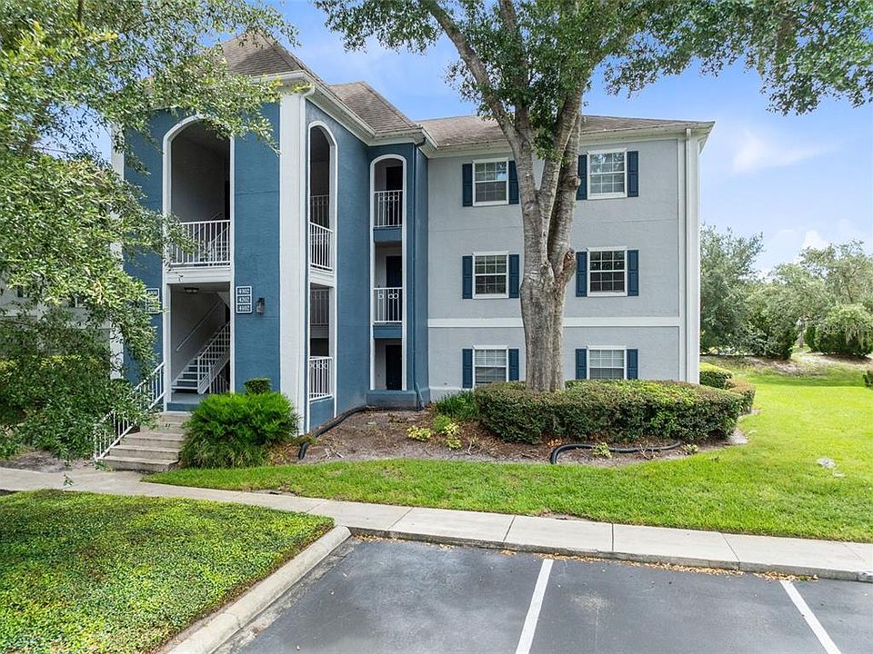 1st image of 4102 Clubside Dr