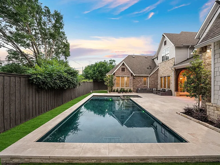 12114 Prestonridge Rd — Photo 5