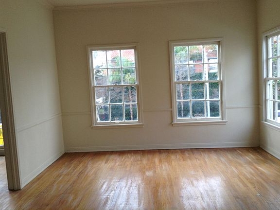 5th image of 1126 N Gower St #1/2