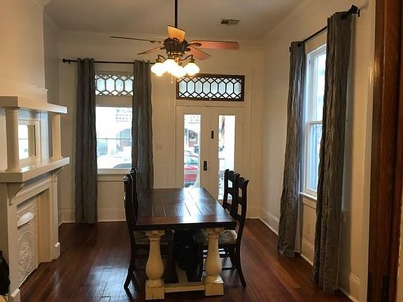 4th image of 128 S Scott St #130