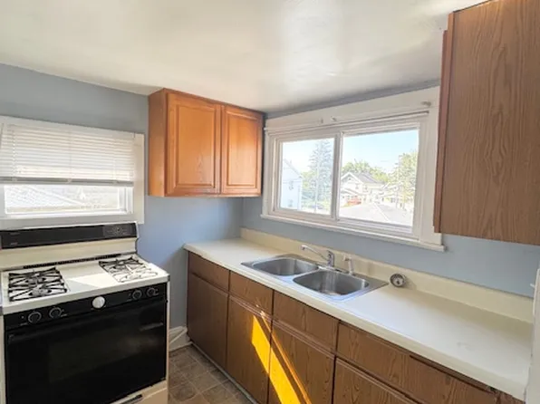 2057 Airport Hwy #1/2, Toledo, OH 43609