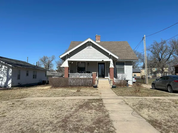 708 E 2nd St, Eureka, KS 67045