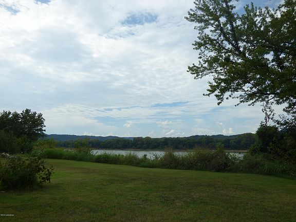 3rd image of 4500 River Front Dr