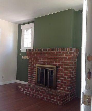4th image of 3041 Montana Ave