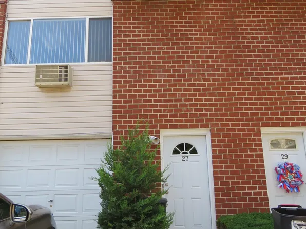 27A Francine Ct #103A, Staten Island, NY 10306