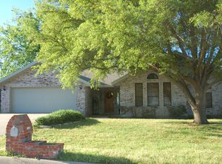 417 E Edward Dr, Dublin, TX 76446