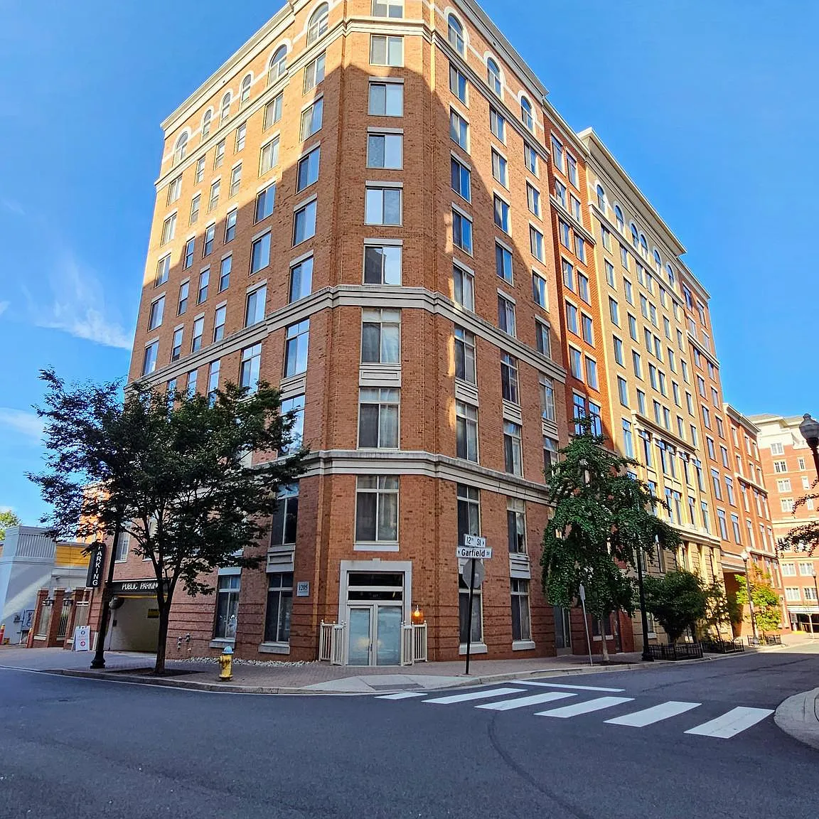 Residences At Station Square — Photo 3