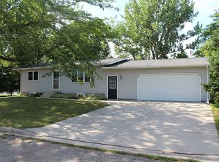 132 Aadland Cir, Granite Falls, MN 56241