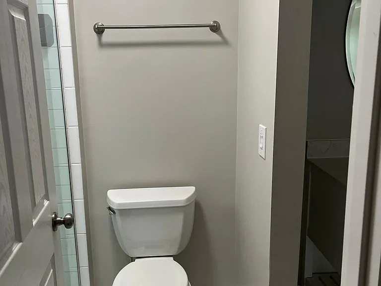 2491 Riverside Dr #103 — Photo 12