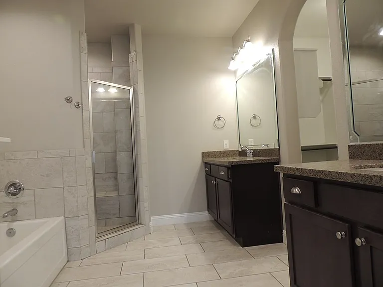 24 Devon Ct — Photo 10