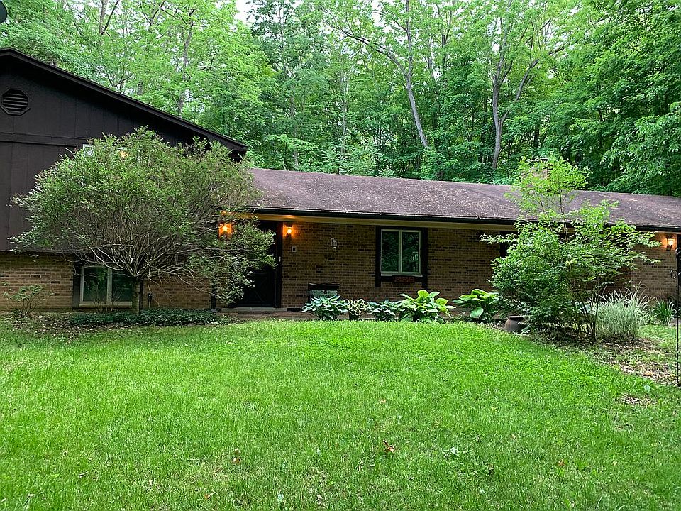 2nd image of 1019 E Spring Valley Paintersville Rd
