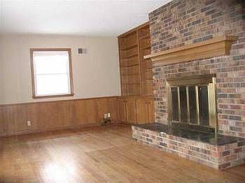 5th image of 3415 S 114th St