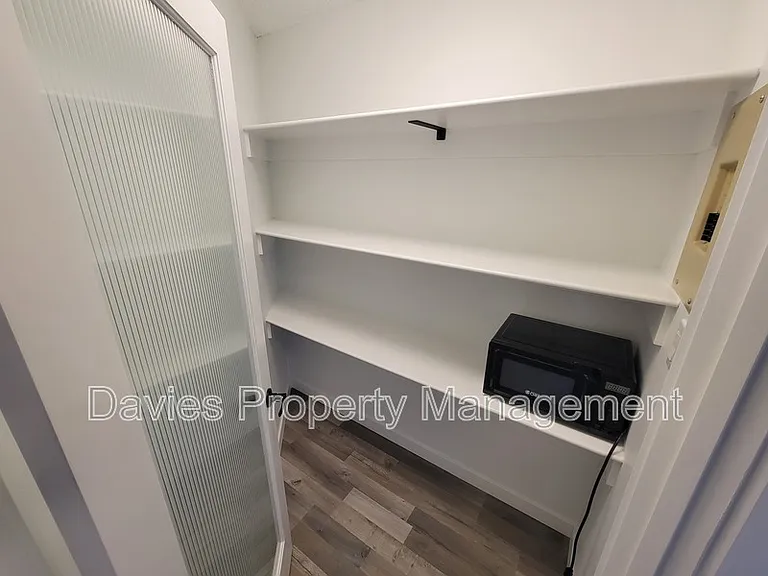 10149 Saskatchewan Dr NW #401 — Photo 5