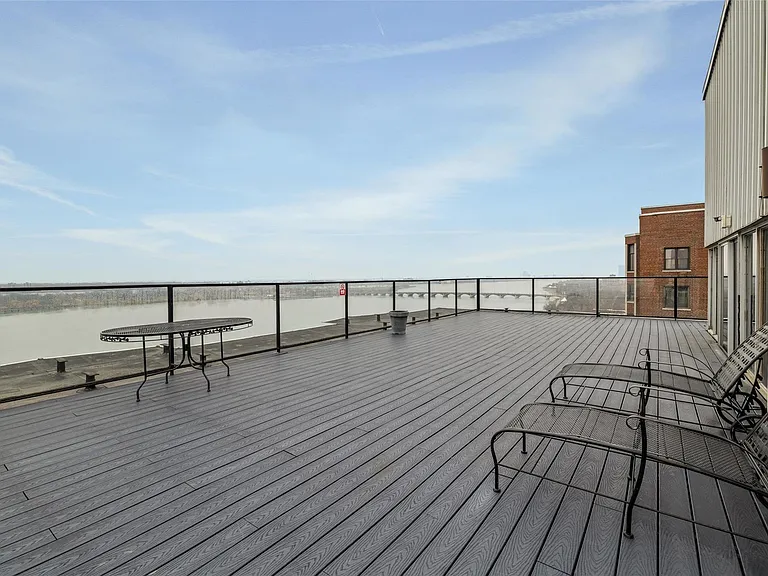 8200 E Jefferson Ave #506 — Photo 35