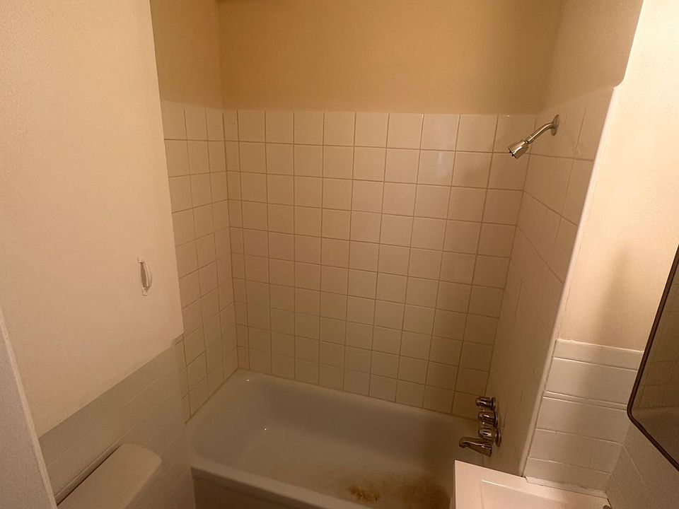 2nd image of 4627 Adams Ave APT B