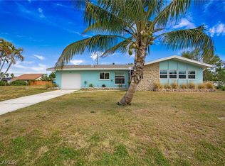 913 SE 26th St, Cape Coral, FL 33904