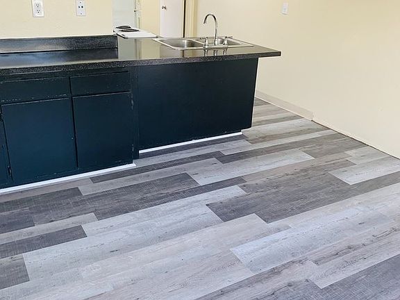 4th image of 4541 Texas St APT 8