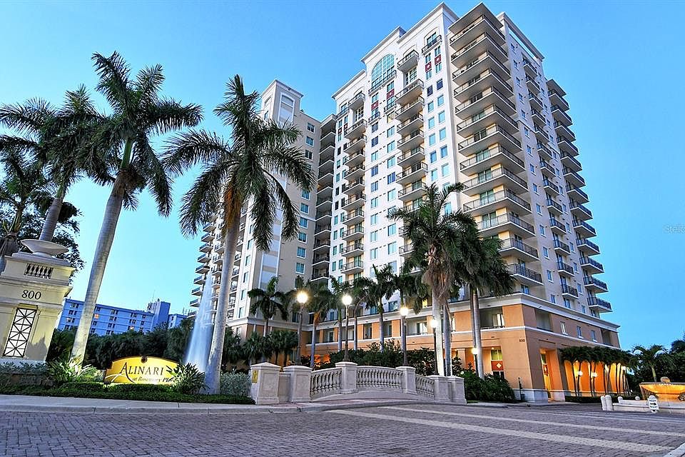1st image of 800 N TAMIAMI TRAIL #301