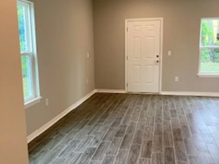 1827 Balboa Ave — Photo 13