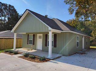 3200 E Mitchell St, Humboldt, TN 38343